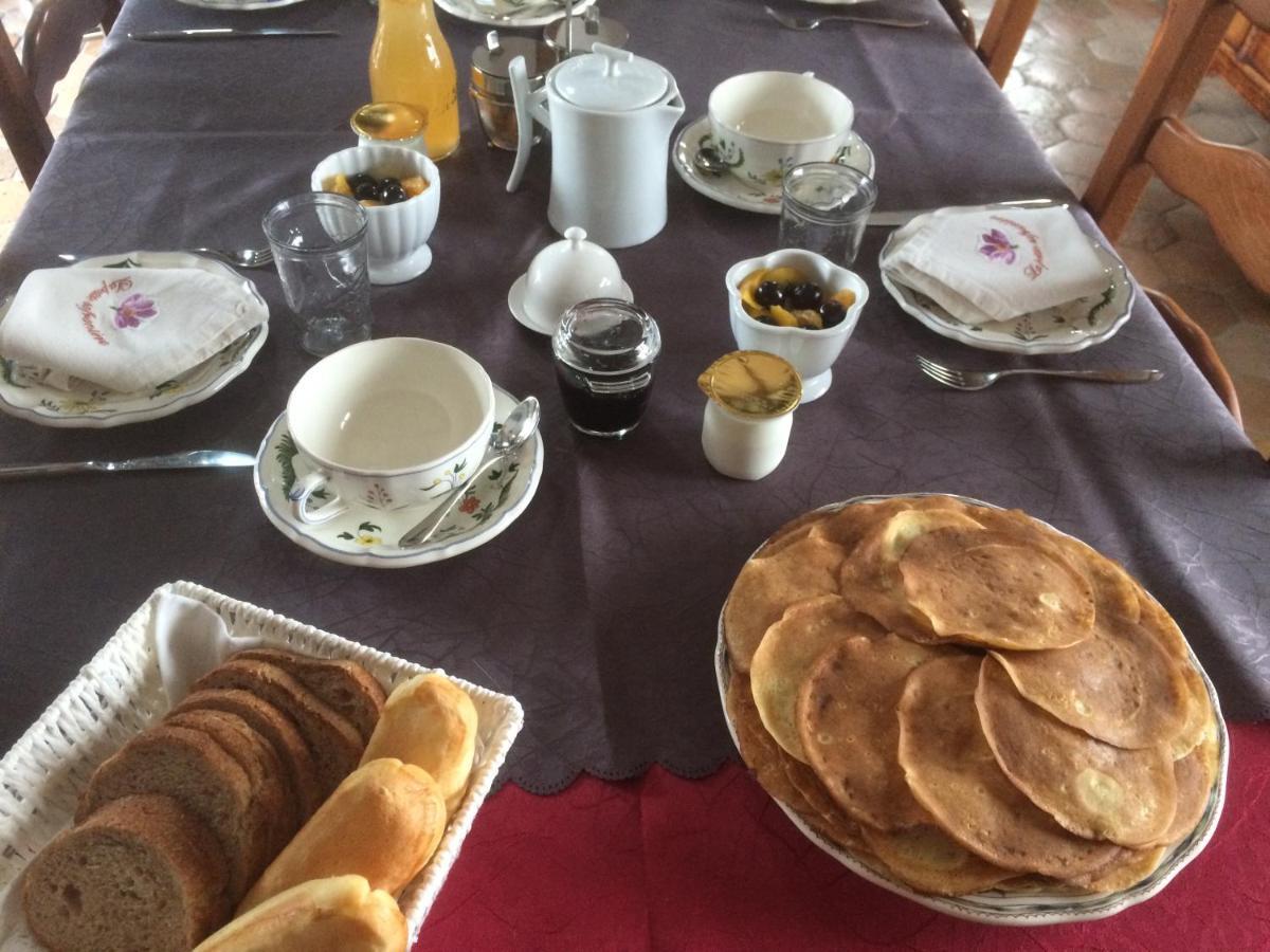 La Petite Safraniere Bed and Breakfast Batilly-en-Gatinais Exterior foto
